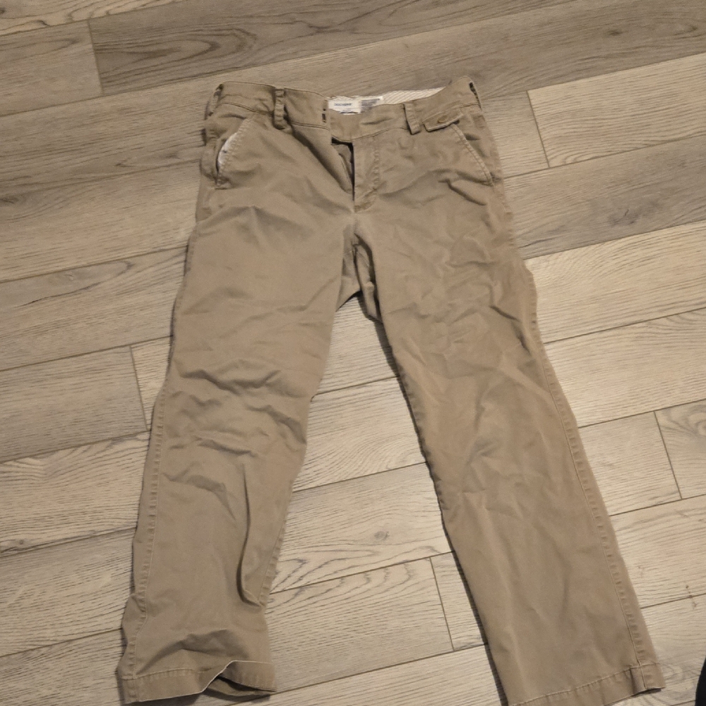 Dockers Women's Straight Leg Khaki Pants